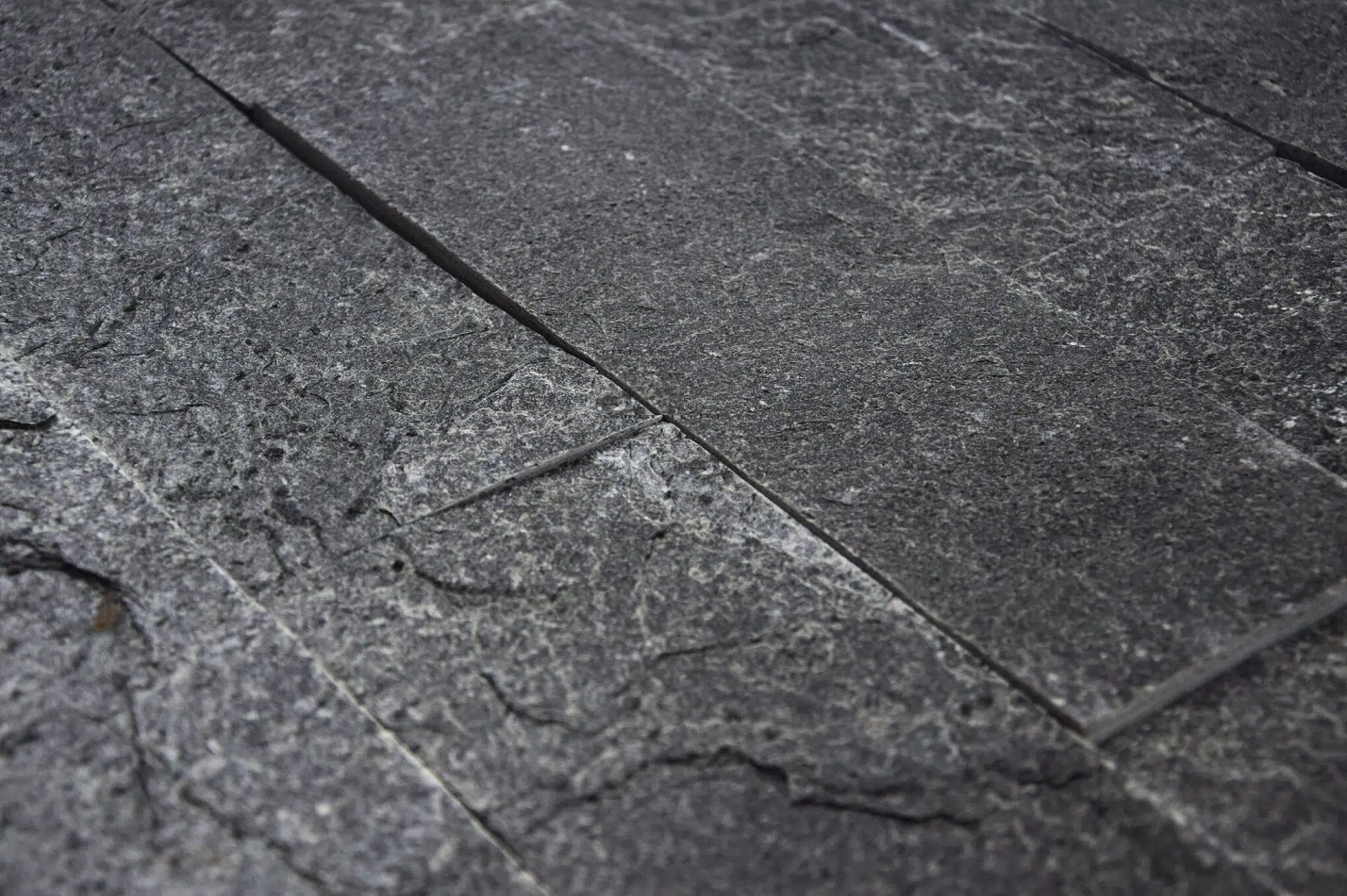 Kamień Elewacyjny Dekoracyjny Na Ścianę Łupek Kwarcytowy Antrazite Dark 30x10cm Naturalny - obrazek 7