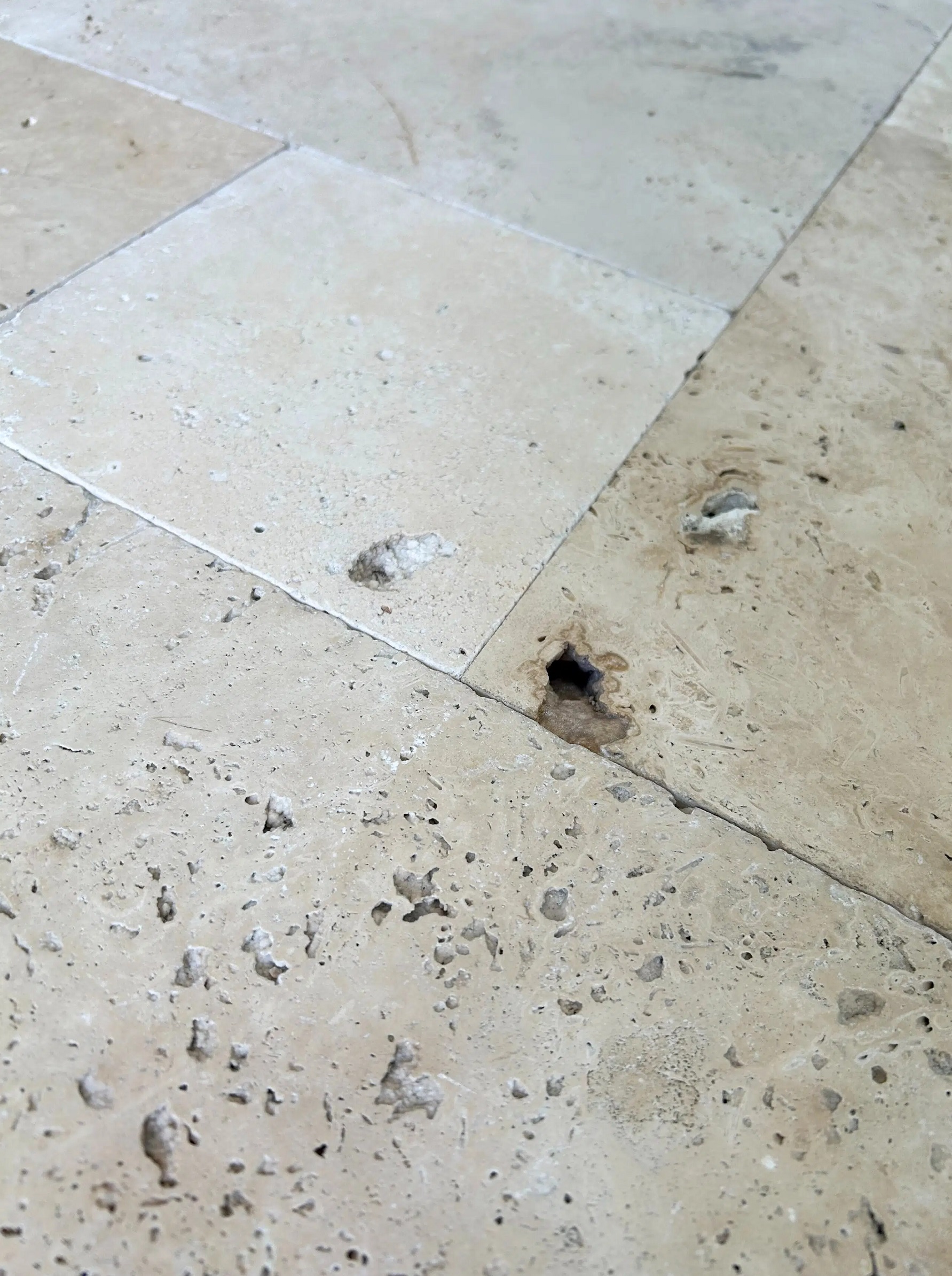 Komplet Kamienny Płytki Trawertyn BIANCHE 0,742m2, 3cm - obrazek 7