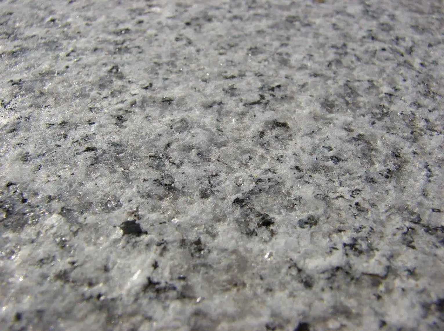 Płytki Granitowe Szare Drobnoziarniste 60x40x2cm Płomieniowane - obrazek 3
